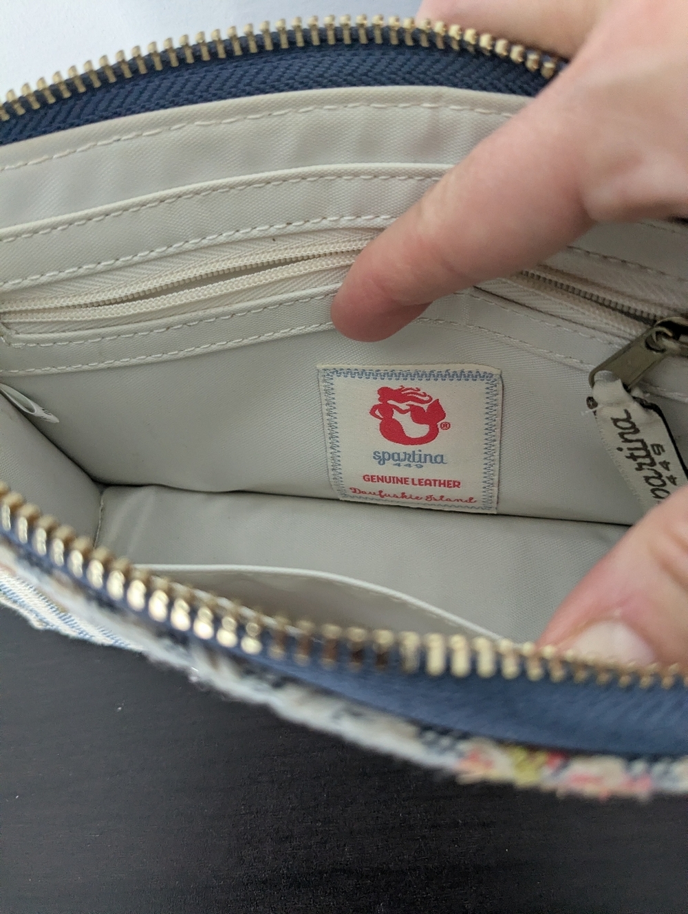 Spartina 449 - Floral Wristlet - Picture 8 of 10